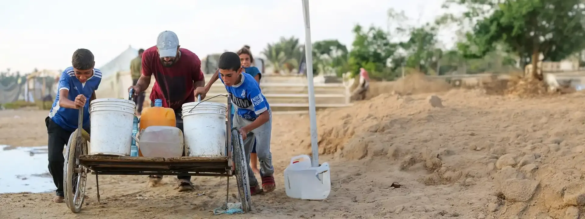 غزة العطش يسبق الصيف