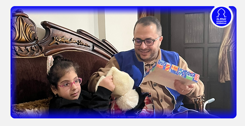 بدعم من برنامج الكفالات ... الطفلة "نور الأيمان" تسجل تقدماً في جلسات العلاج المتخصص