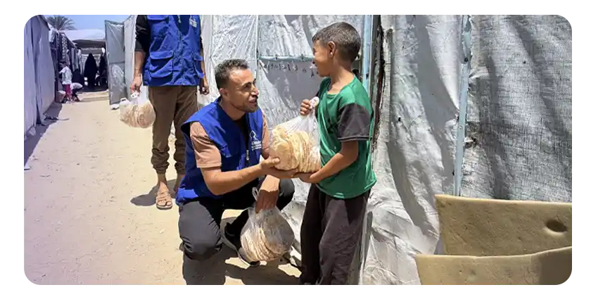 مشروع الخبز اليومي في غزة.. استجابة غذائية تتسع يومًا بعد آخر