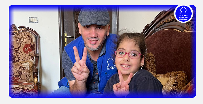 أسعد الطفلة "نور الإيمان" بكفالتها